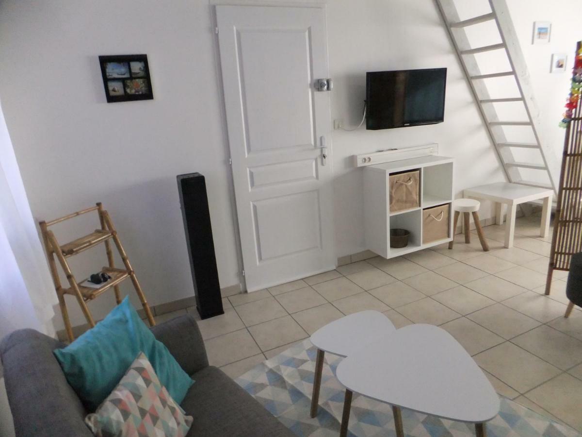 Gite Les Esparrus Villecroze Exterior photo